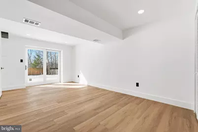 12011 Meadowville Court, Herndon, VA 20170 - Photo 21