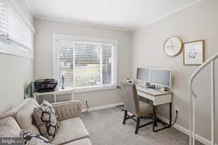 8802 Parliament Dr, Springfield, VA 22151 - Photo 13