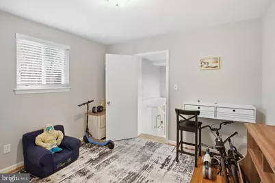 8802 Parliament Drive, Springfield, VA 22151 - Photo 17