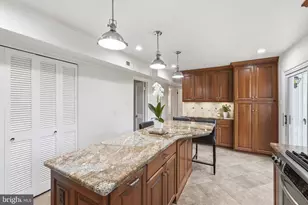 2003 Kenley Ct, Alexandria, VA 22308 - Photo 11