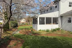 2003 Kenley Ct, Alexandria, VA 22308 - Photo 3