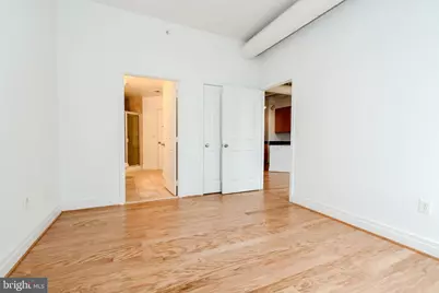 4490 Market Commons Drive #302, Fairfax, VA 22033 - Photo 23