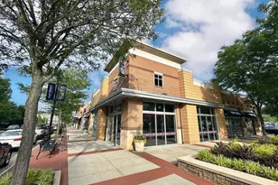 4490 Market Commons Dr, Fairfax, VA 22033 - Photo 39