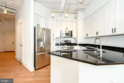 4490 Market Commons Drive #302, Fairfax, VA 22033 - Photo 3