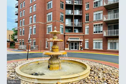 4490 Market Commons Drive #302, Fairfax, VA 22033 - Photo 31