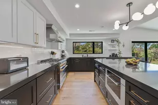 1204 Potomac School Rd, McLean, VA 22101 - Photo 13