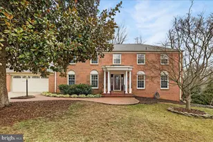 4201 Pickering Pl, Alexandria, VA 22309 - Photo 1