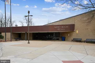 7314 Inzer St, Springfield, VA 22151 - Photo 33