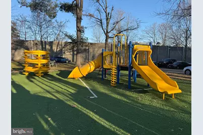 8004 Chanute Place #19/3, Falls Church, VA 22042 - Photo 5