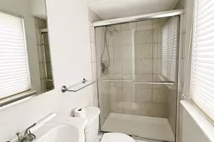 2215 Sanibel Dr, Reston, VA 20191 - Photo 21