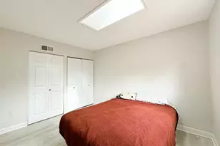 2215 Sanibel Dr, Reston, VA 20191 - Photo 17