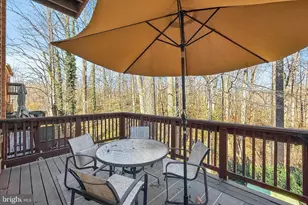 7994 Hidden Bridge Dr, Springfield, VA 22153 - Photo 37