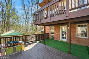 7994 Hidden Bridge Dr, Springfield, VA 22153 - Photo 41