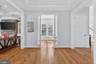 3105 Olin Dr, Falls Church, VA 22044 - Photo 15