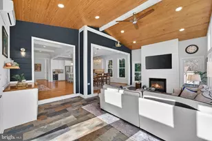 3105 Olin Dr, Falls Church, VA 22044 - Photo 43