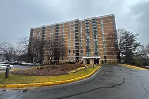 2300 Pimmit Dr, Falls Church, VA 22043 - Photo 1