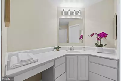 12165 Penderview Terrace #1038, Fairfax, VA 22033 - Photo 13