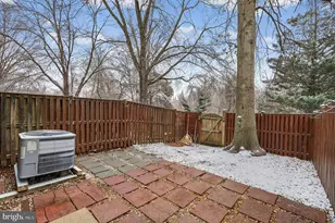 5769 Heritage Hill Dr, Alexandria, VA 22310 - Photo 37