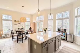 6008 Mill Cove Ct, Burke, VA 22015 - Photo 7