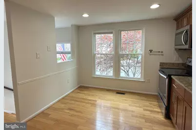 5718 Wood Mouse Court, Burke, VA 22015 - Photo 7