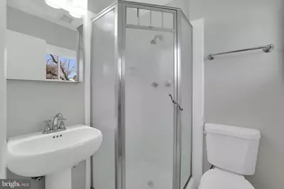 6718 Old Chesterbrook Road, McLean, VA 22101 - Photo 27