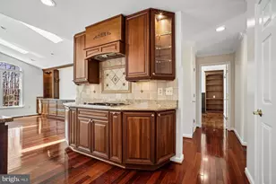 2126 Docket Ln, Vienna, VA 22181 - Photo 15