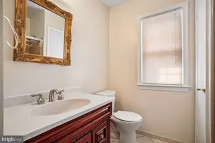 2126 Docket Ln, Vienna, VA 22181 - Photo 37