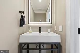 310 Springvale Rd, Great Falls, VA 22066 - Photo 23