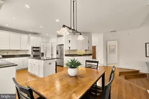 10009 Thompson Ridge Ct, Great Falls, VA 22066 - Photo 23