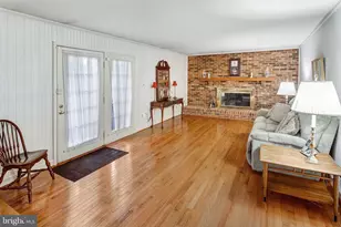 6211 Guilford Dr, Alexandria, VA 22310 - Photo 21