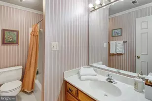 6211 Guilford Dr, Alexandria, VA 22310 - Photo 35