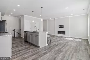 2376 Stella Pl, Alexandria, VA 22303 - Photo 7