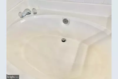 14320 Winding Woods Ct Court, Centreville, VA 20120 - Photo 11