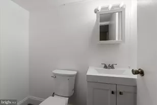 2231 Sanibel Dr, Reston, VA 20191 - Photo 31