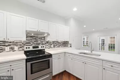 3003 Nicosh Circle #3109, Falls Church, VA 22042 - Photo 3