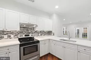 3003 Nicosh Cir, Falls Church, VA 22042 - Photo 3