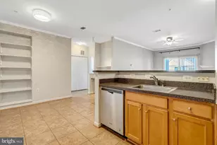 5130 Brittney Elyse Cir, Centreville, VA 20120 - Photo 11