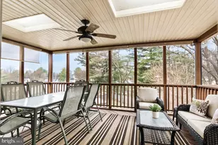 2806 Logway Rd, Vienna, VA 22181 - Photo 39