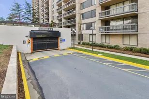 3705 S George Mason Dr, Falls Church, VA 22041 - Photo 33