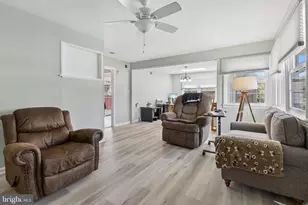 6909 Columbia Dr, Alexandria, VA 22307 - Photo 3