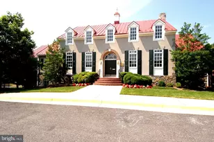 6181 Snowhill Ct, Centreville, VA 20120 - Photo 51