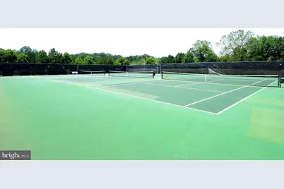 6181 Snowhill Ct, Centreville, VA 20120 - Photo 49