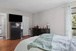 11232 Chestnut Grove Square, Reston, VA 20190 - Photo 17