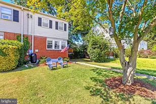 6928 University Dr, Alexandria, VA 22307 - Photo 5