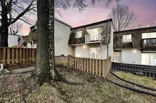 1604 Valencia Way, Reston, VA 20190 - Photo 1