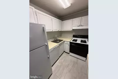 3100 S Manchester Street #333, Falls Church, VA 22044 - Photo 7