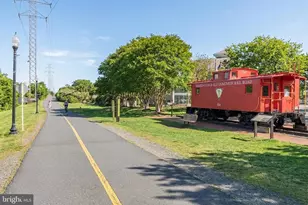 565 Florida Ave, Herndon, VA 20170 - Photo 35