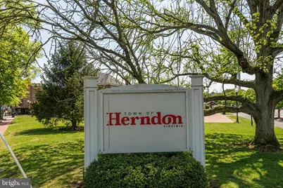 565 Florida Avenue #202, Herndon, VA 20170 - Photo 33