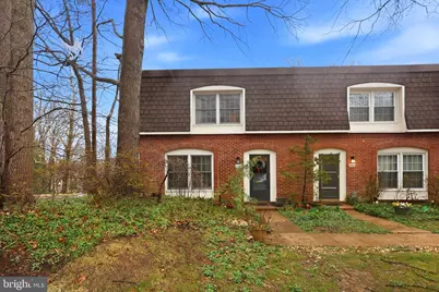 8222 Carrleigh Parkway #12, Springfield, VA 22152 - Photo 1