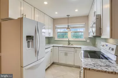 12103 Greenway Court #201, Fairfax, VA 22033 - Photo 9